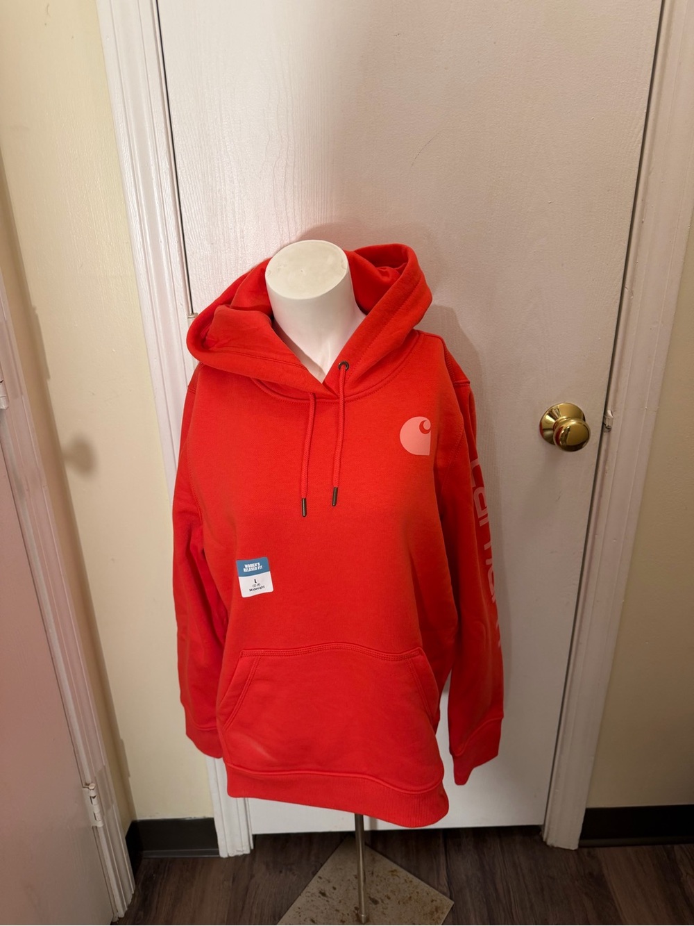 Women’s Carhartt Relaxed Fit Mid weight Long Sleeve Graphic Sweatshirt